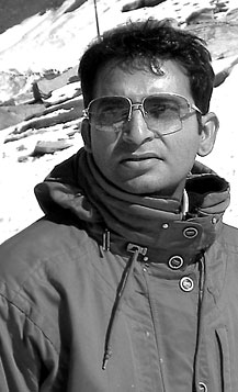 Aakash Soneri - Graphic Designer